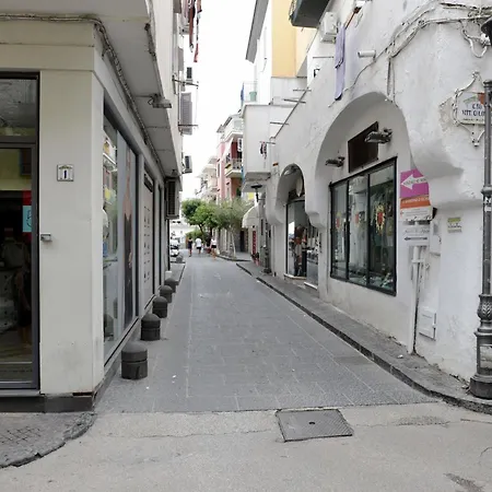 بيت للعطل Casetta Achille ايسكيا